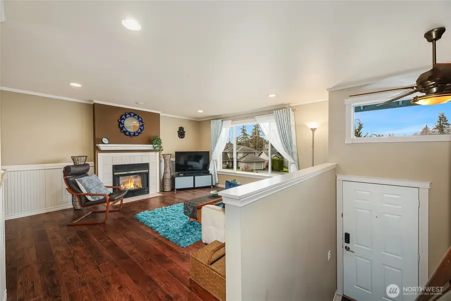 3929 205th Place Sw, Lynnwood, WA 98036 - #3