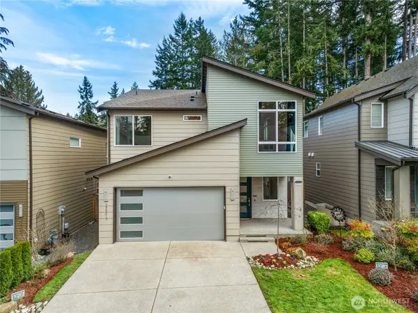 22213 17th Avenue W, Lynnwood, WA 98036