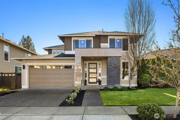 3829 NE 24th Court, Renton, WA 98056