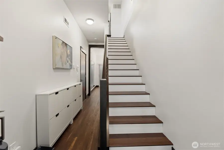 4000 NE 3rd Place, Renton, WA 98056 - #2