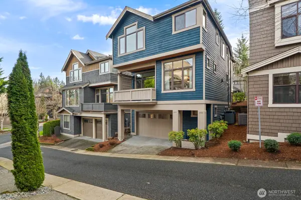 2170 NW Stoney Creek Drive, Issaquah, WA 98027