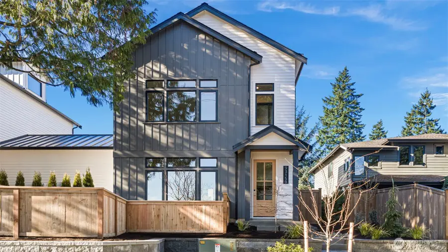 9317 132nd Avenue Ne, Kirkland, WA 98033 - #2