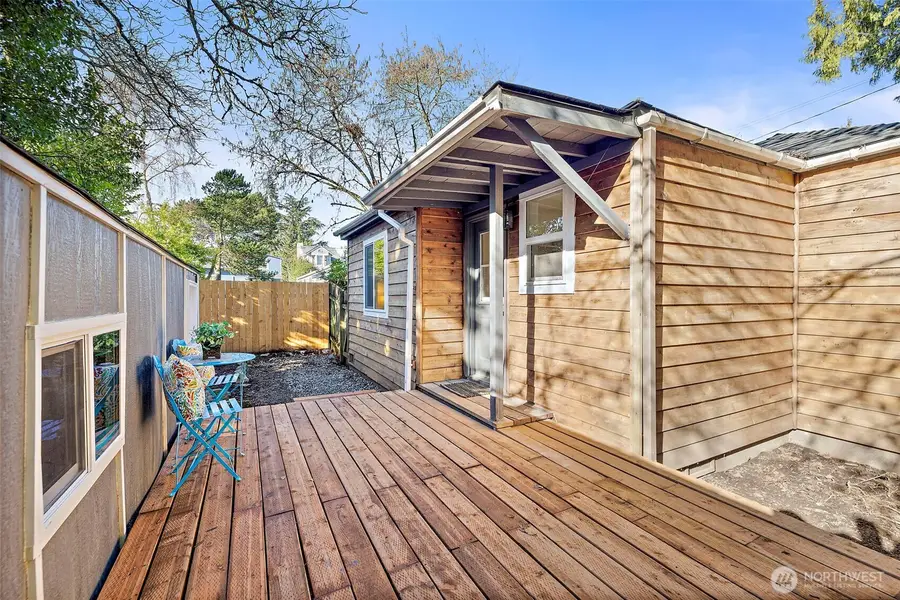 2311 N 88th St, Seattle, WA 98103 - #2