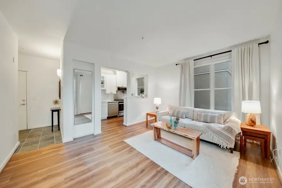 10042 Main Street #203, Bellevue, WA 98004 - #3