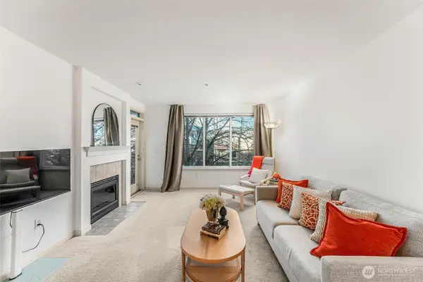 1525 NW 57th Street #302, Seattle, WA 98107