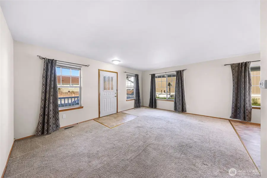 1212 Oak Place, Mount Vernon, WA 98273 - #3