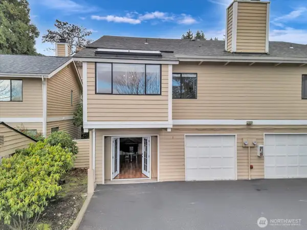 12840 SE 40th Court #E1, Bellevue, WA 98006