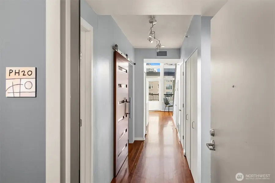 2717 Western Avenue #1120, Seattle, WA 98121 - #2