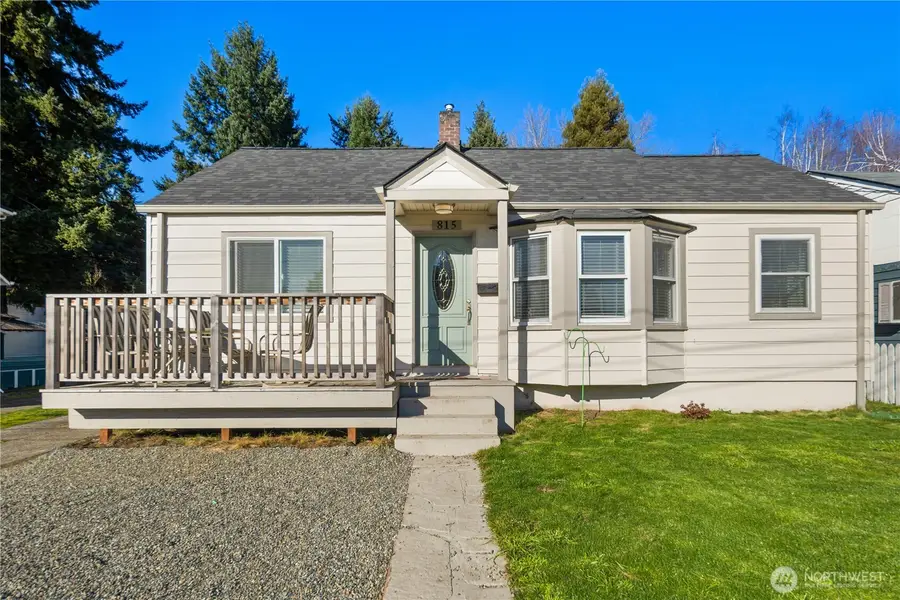815 NE 2nd Avenue Ne, Puyallup, WA 98372 - #3
