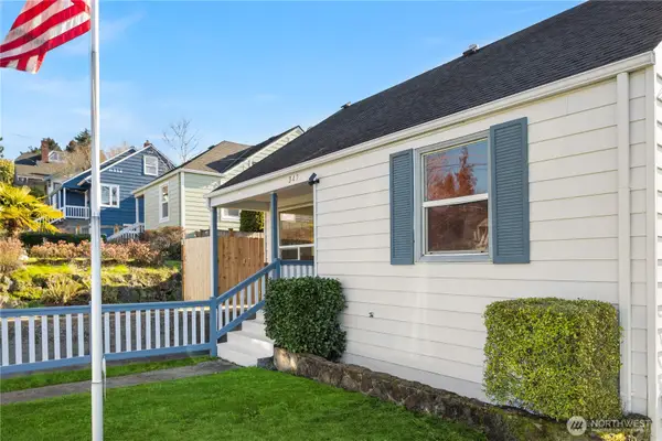 347 NW 52nd Street, Seattle, WA 98107