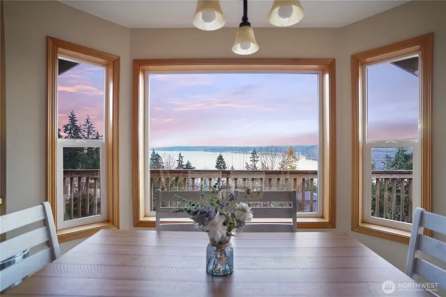 1934 W Earhart Street, Bremerton, WA 98312 - #3