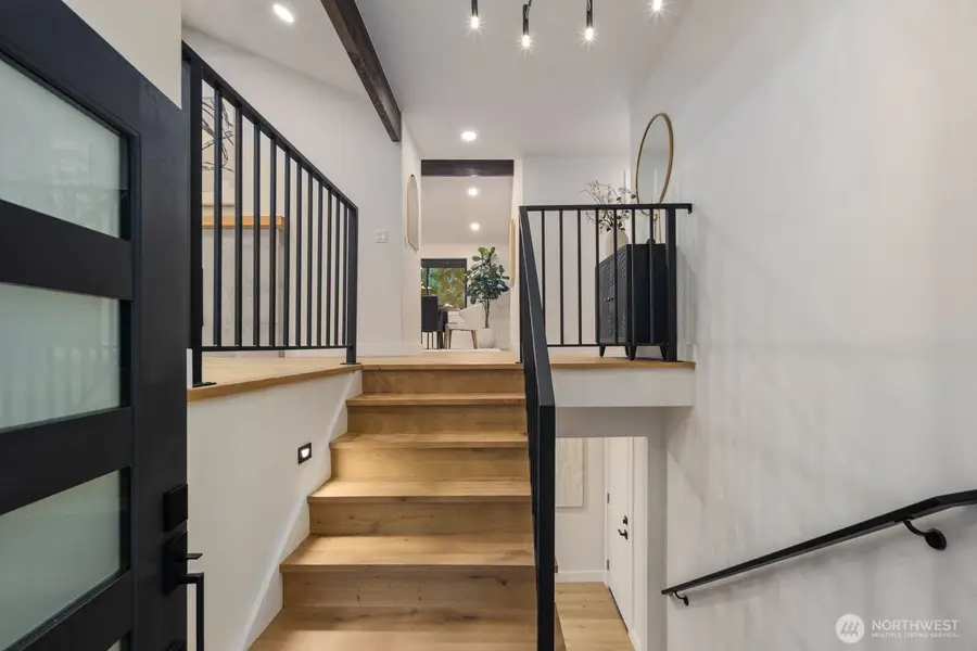 18011 NE 196th Street, Woodinville, WA 98077 - #2