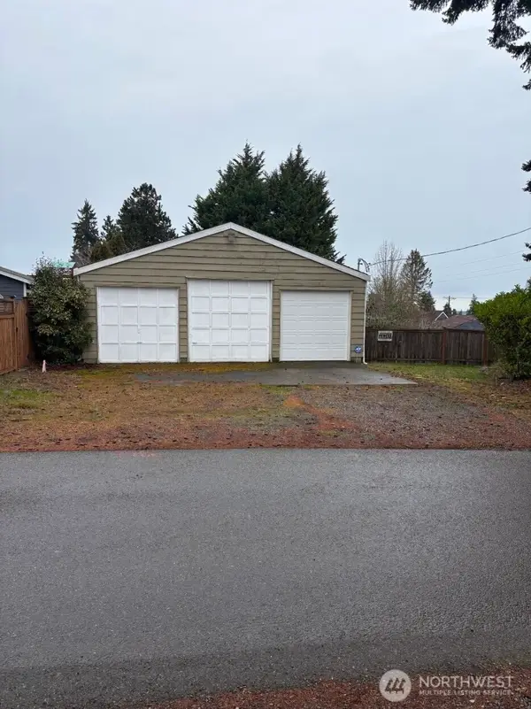 5011 N 24th Street, Tacoma, WA 98406