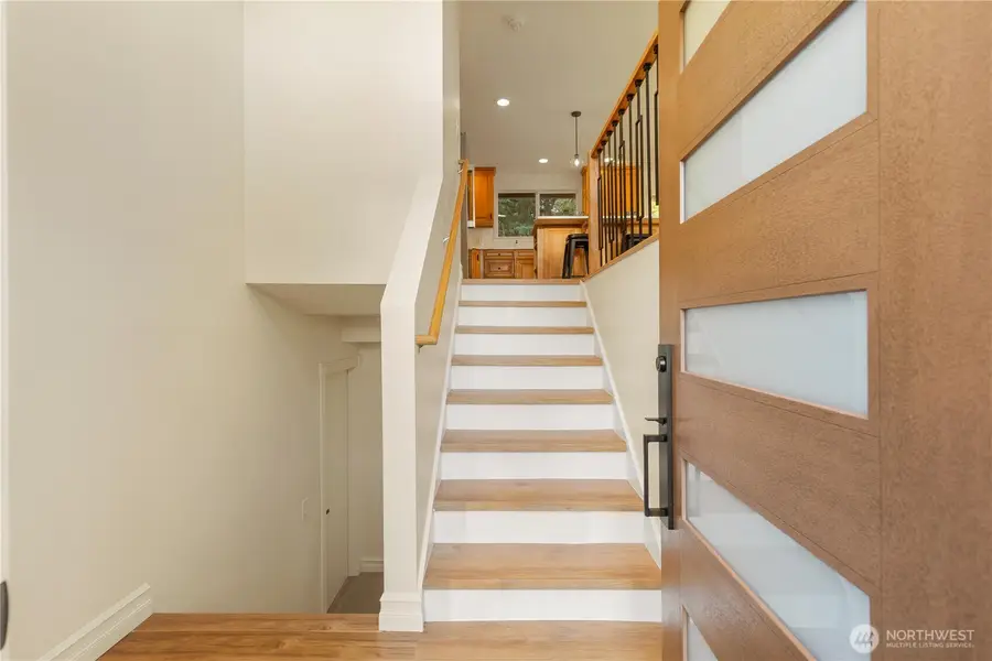 11306 25th Avenue Sw, Seattle, WA 98146 - #2