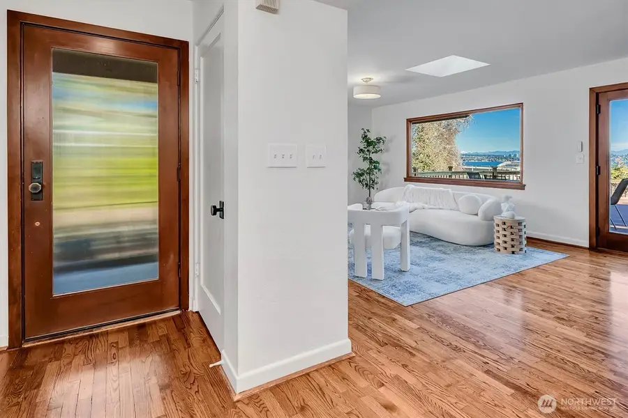 1502 35th Avenue S, Seattle, WA 98144 - #3