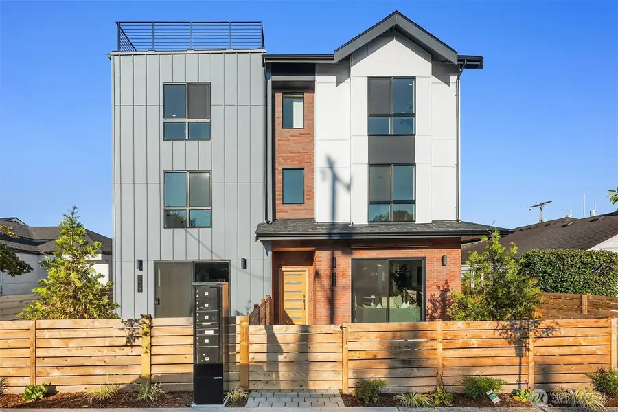 8018 24th Avenue Nw, Seattle, WA 98117 - #2