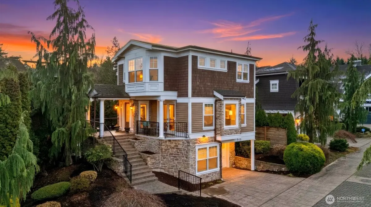 825 Kirkland Way, Kirkland, WA 98033 - #1