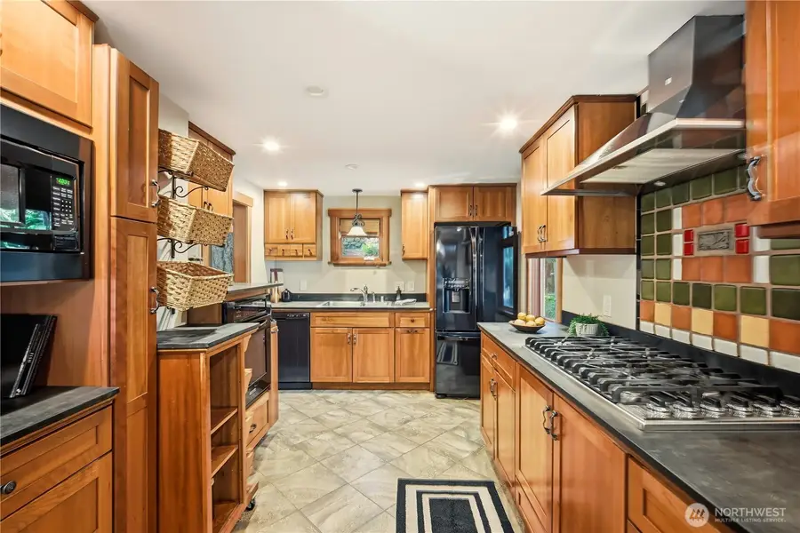 19202 12th Avenue Ne, Shoreline, WA 98155 - #3