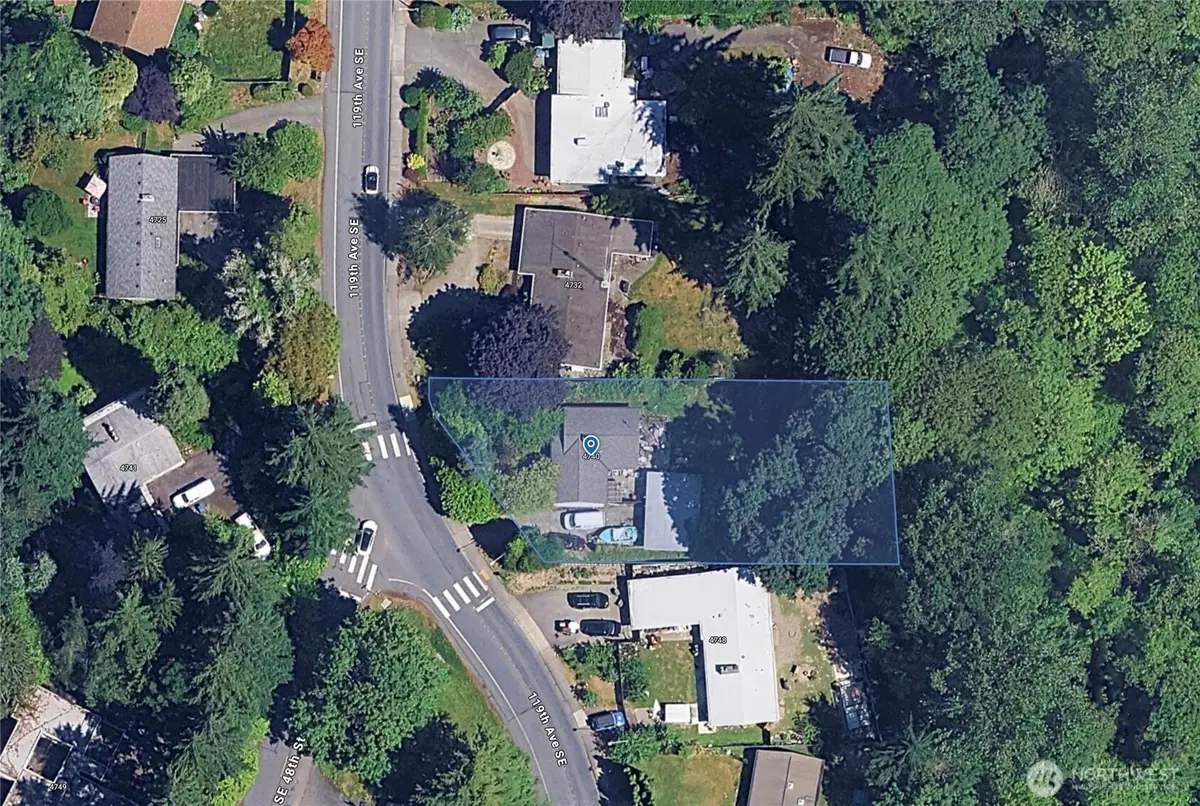 4740 119th Avenue Se, Bellevue, WA 98006 - #1