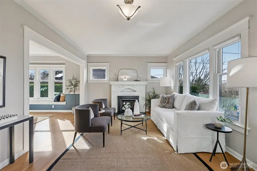 6734 18th Avenue Nw, Seattle, WA 98117 - #3