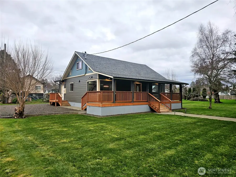 1128 Stockwell Street, Aberdeen, WA 98520 - #3