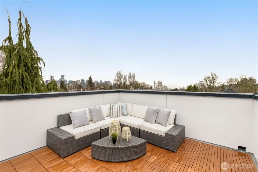 1123 10th Avenue E, Seattle, WA 98102 - #3