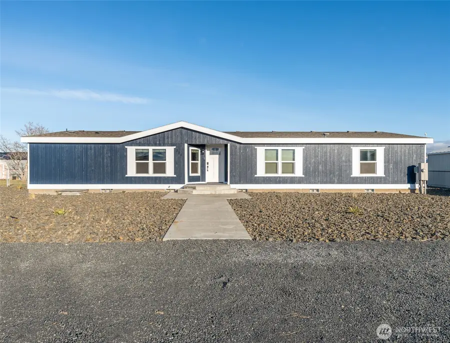 734 Lakeside Way Sw, Mattawa, WA 99349 - #2