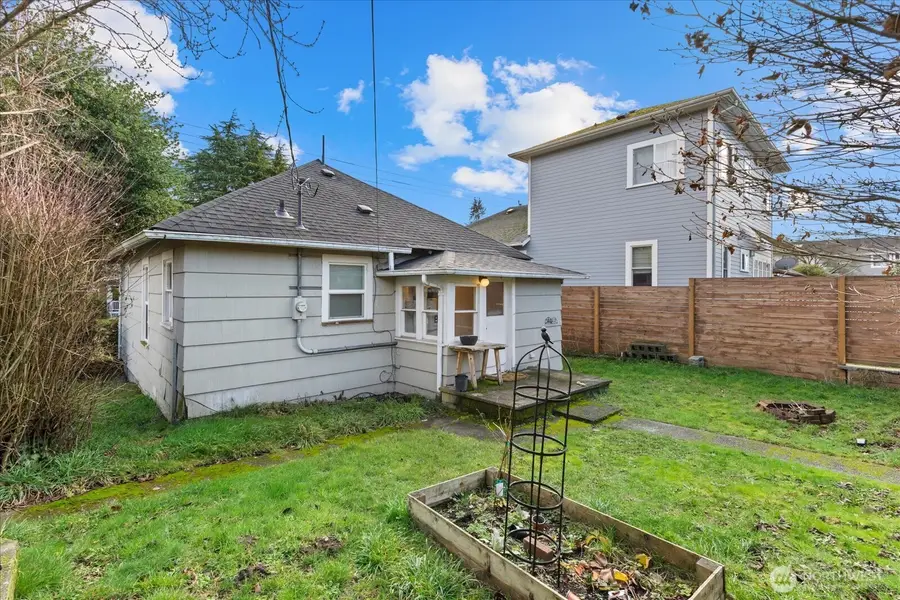 7361 17th Avenue Nw, Seattle, WA 98117 - #3