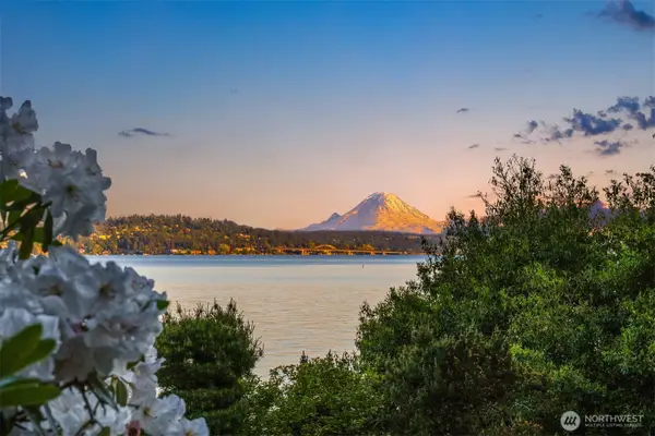 Address Withheld By Seller, Seattle, WA 98112