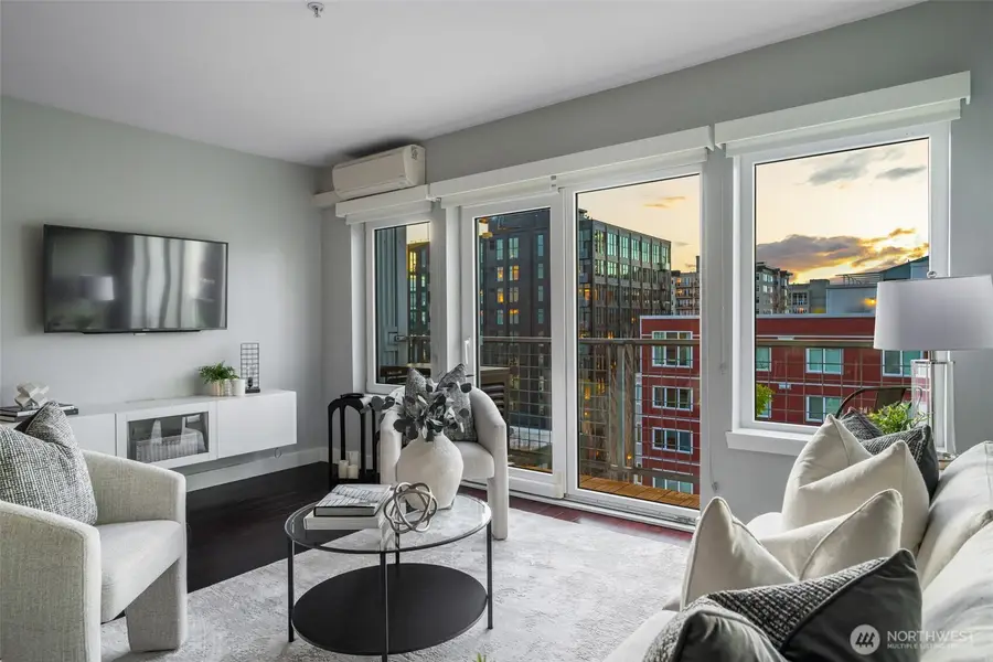 2440 Western Avenue #801, Seattle, WA 98121 - #3