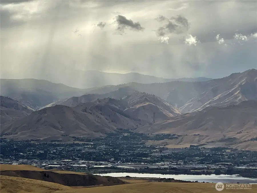 2025 Cougar Ridge Road, East Wenatchee, WA 98802 - #3