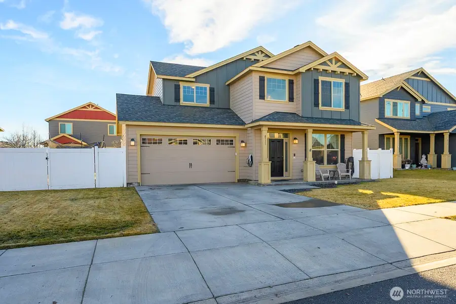 4711 Badger Street, Moses Lake, WA 98837 - #2