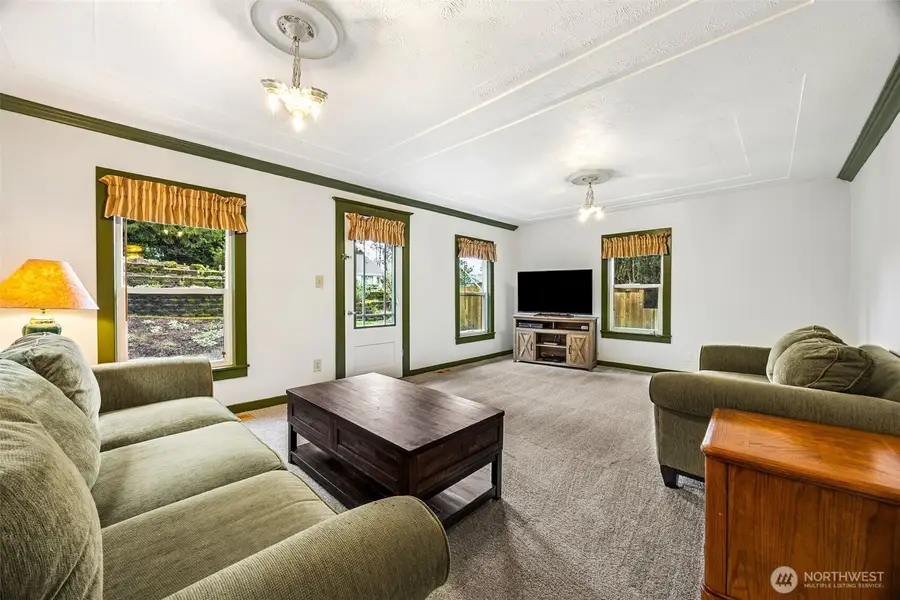 15648 10th Avenue Sw, Burien, WA 98166 - #2