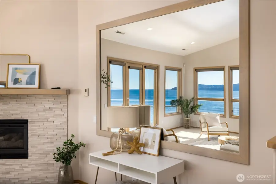 2401 Skyline Way #203 E., Anacortes, WA 98221 - #2