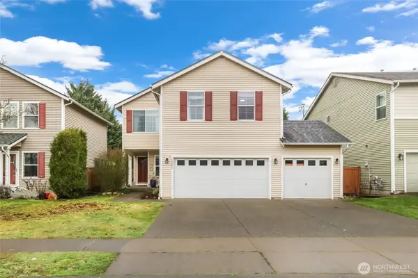 18401 95th Avenue Ct E, Puyallup, WA 98375