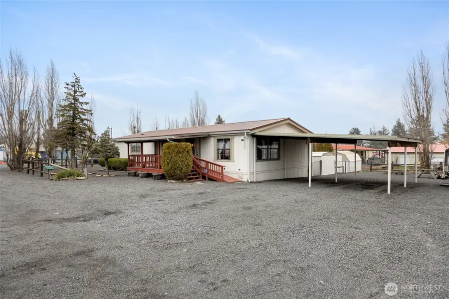 8521 Jean Road Ne, Moses Lake, WA 98837 - #2