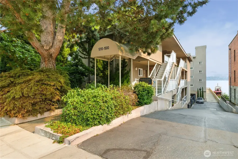 1810 43rd Avenue E #203, Seattle, WA 98112 - #3