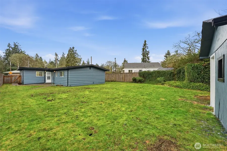 6609 Avondale Road Sw, Lakewood, WA 98499 - #3