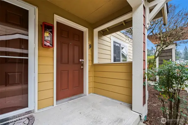 12108 113th Avenue Ct E #9, Puyallup, WA 98374