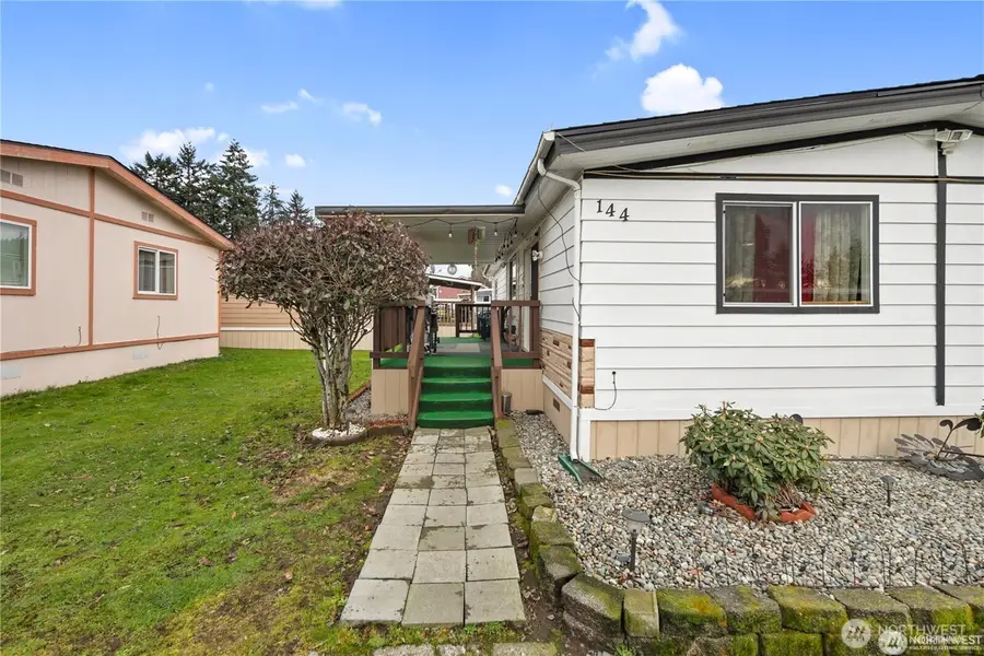 210 37th Street Se, Auburn, WA 98002 - #2