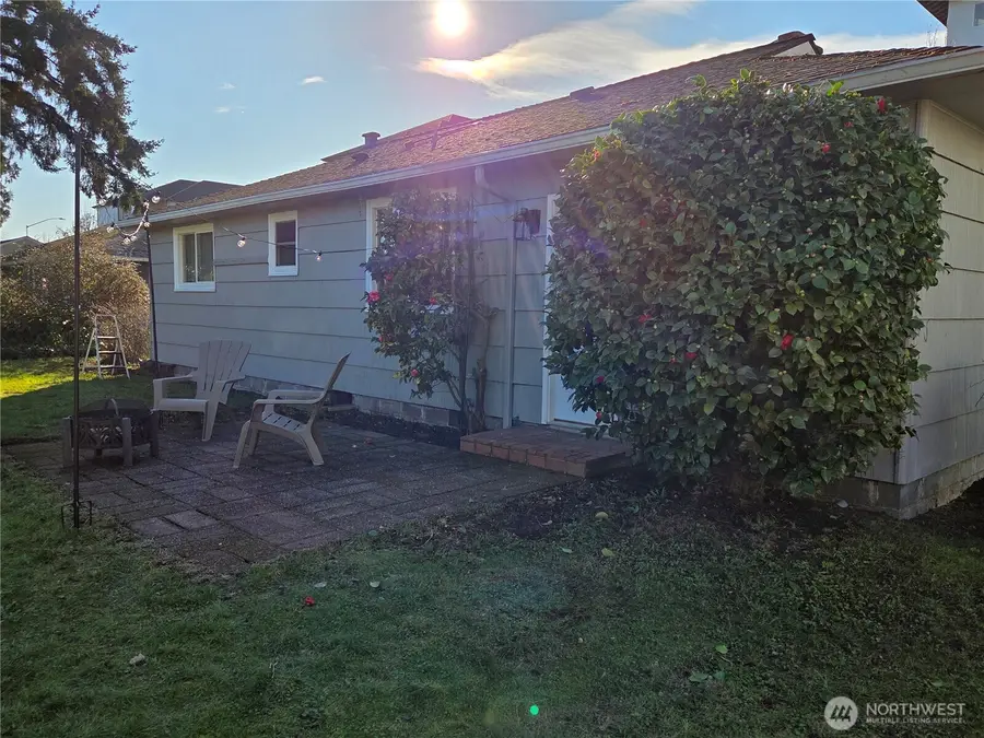 11203 Kendrick Street Sw, Lakewood, WA 98499 - #2