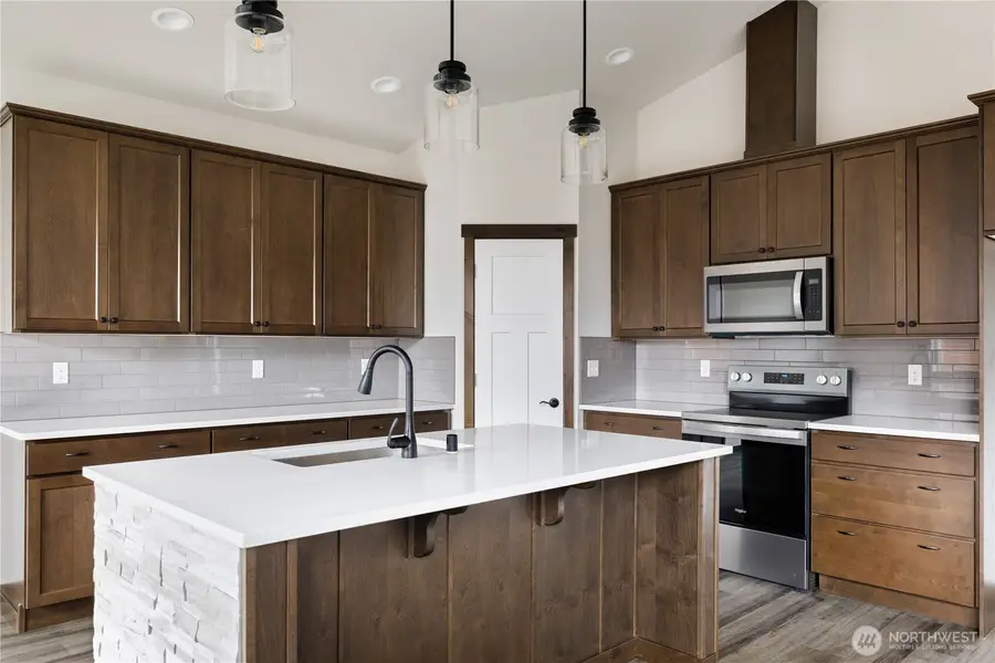 763 NW Shire Street, Oak Harbor, WA 98277 - #3