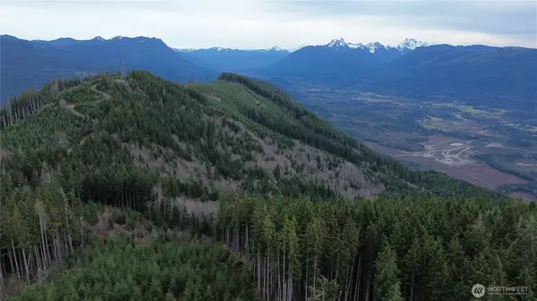 18621 Sr 530 Ne, Arlington, WA 98223