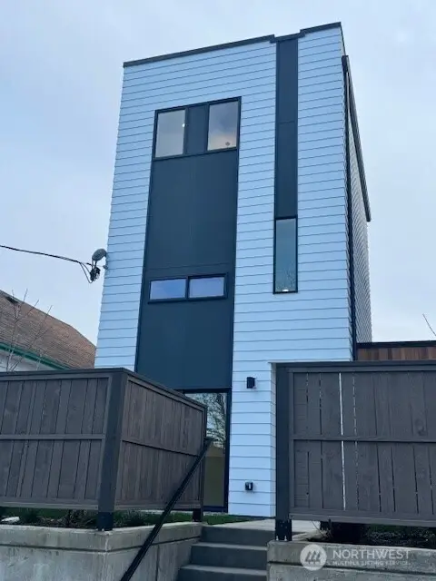 4215 S Findlay Street, Seattle, WA 98118 - #1