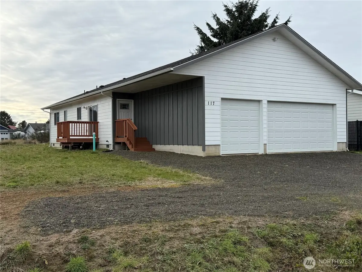 117 Wynoochee Drive Sw, Ocean Shores, WA 98569 - #1