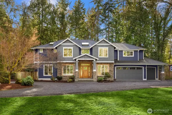 8997 Springwood Avenue Ne, Bainbridge Island, WA 98110