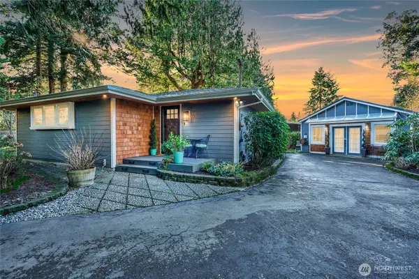 1901 SW 170th Street, Normandy Park, WA 98166