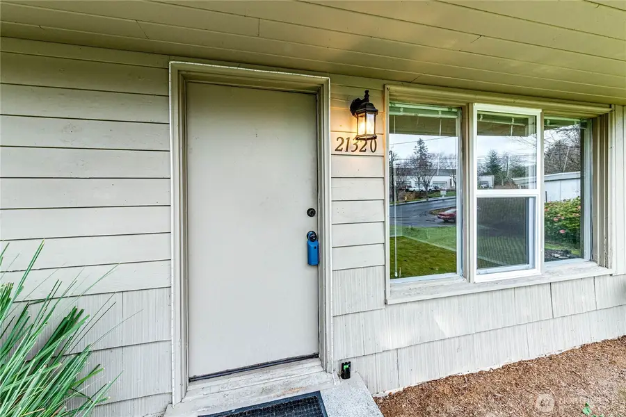 21320 68th Avenue W, Lynnwood, WA 98036 - #3