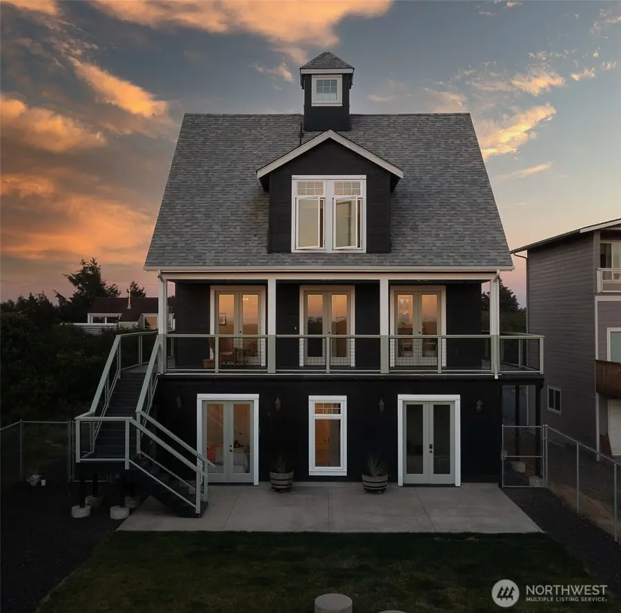 577 Sand Dune Avenue Sw, Ocean Shores, WA 98569 - #2
