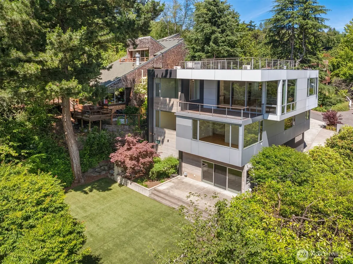 3431 E Superior Street, Seattle, WA 98122 - #1